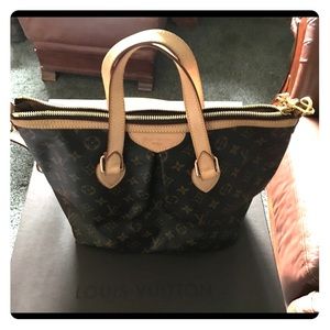 Louis Vuitton Palmera handbag